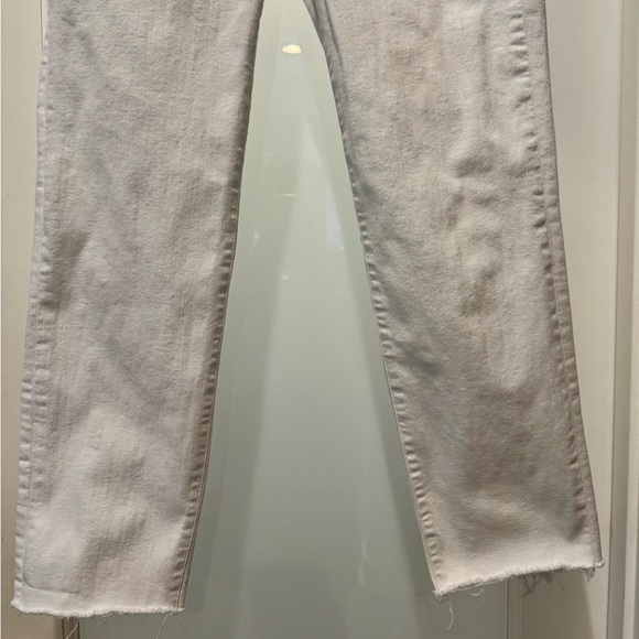 EXPRESS Slim Super High Rise Denim Perfect Size 8R  White Straight Leg Jeans - Picture 4 of 17